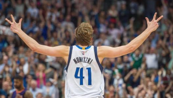nba英雄德科洛维茨基怎么样    nba英雄的德科洛维茨基属性分析