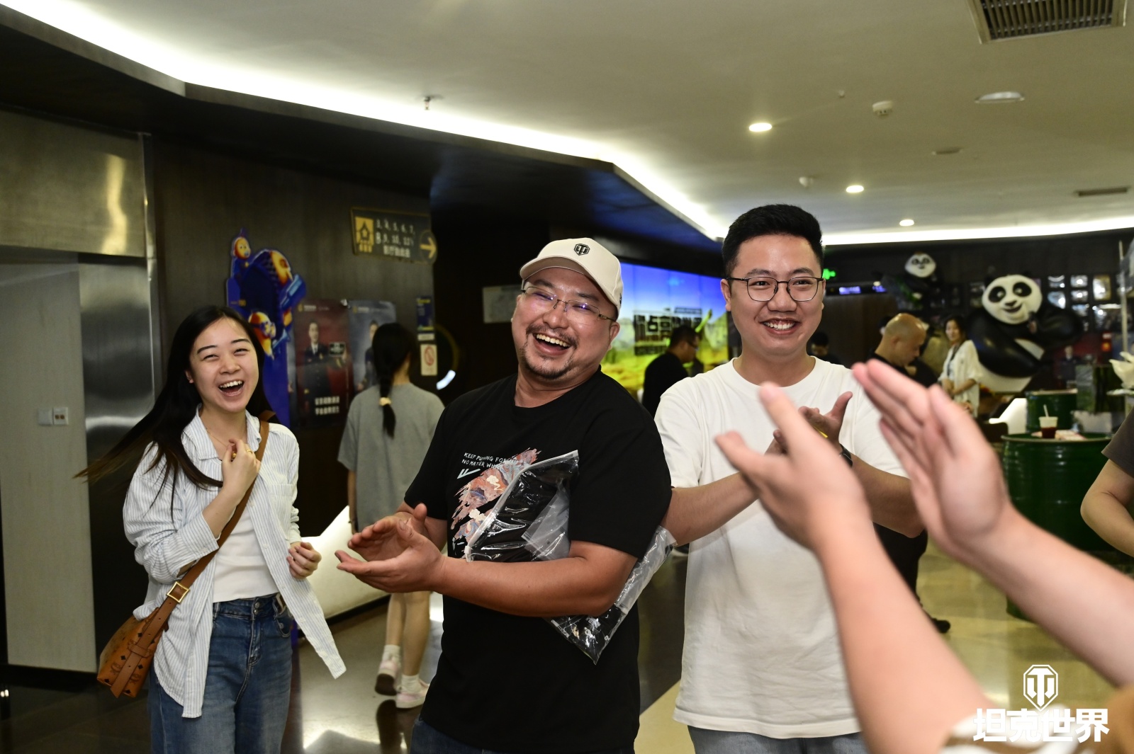 上阵父子兵,《坦克世界》父亲节线下观影圆满落幕 上阵父子兵,《坦克世界》父亲节线下观影圆满落幕