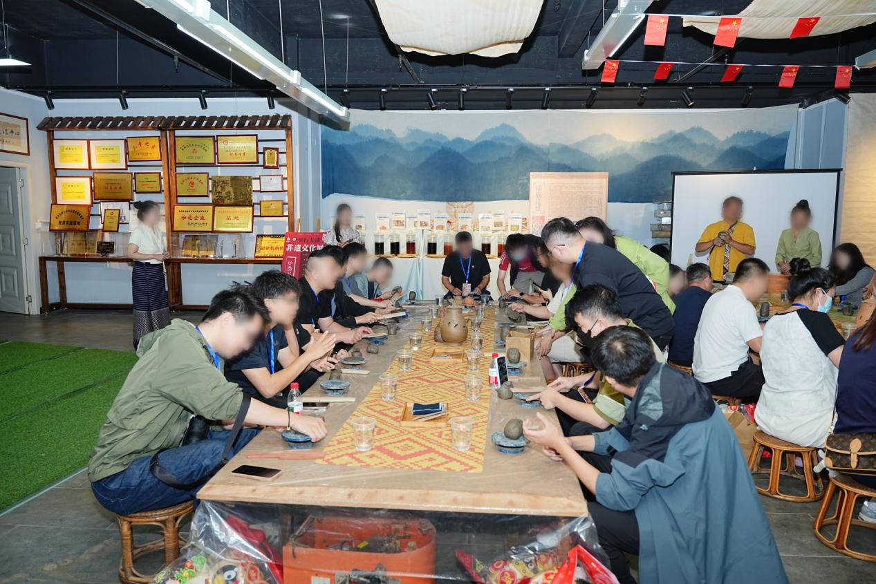 腾讯幻想IP20周年全国玩家见面会圆满落幕 腾讯幻想IP20周年全国玩家见面会圆满落幕